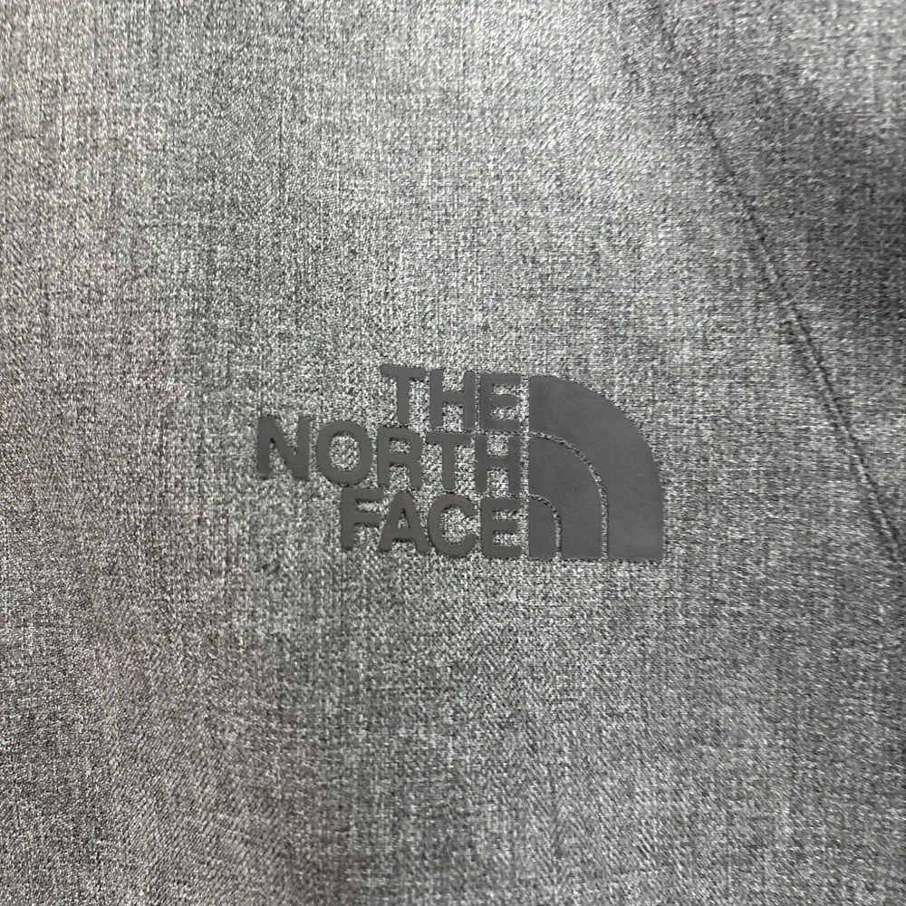 The North Face Inlux Dryvent Waterproof Hooded Insulated Winter Jacket, Grey, XL